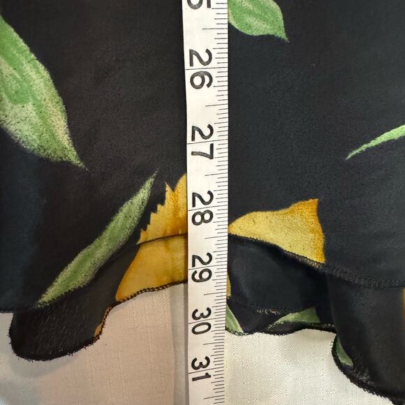 MICHAL Floral Midi Wrap Skirt Size M Black Red Romantic Feminine Ruffles Flowy - Picture 9 of 9